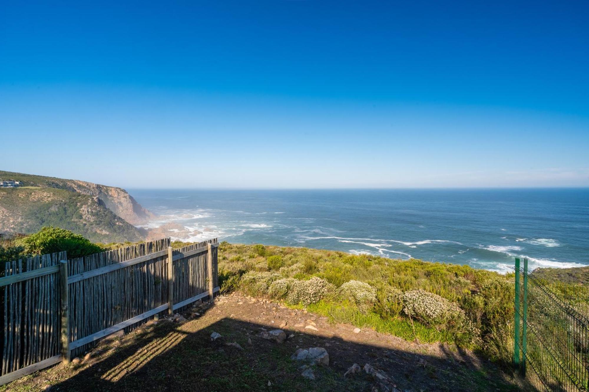Seashore 2 Bedroom Luxury Unit - Breakwaters Haven Knysna Extérieur photo