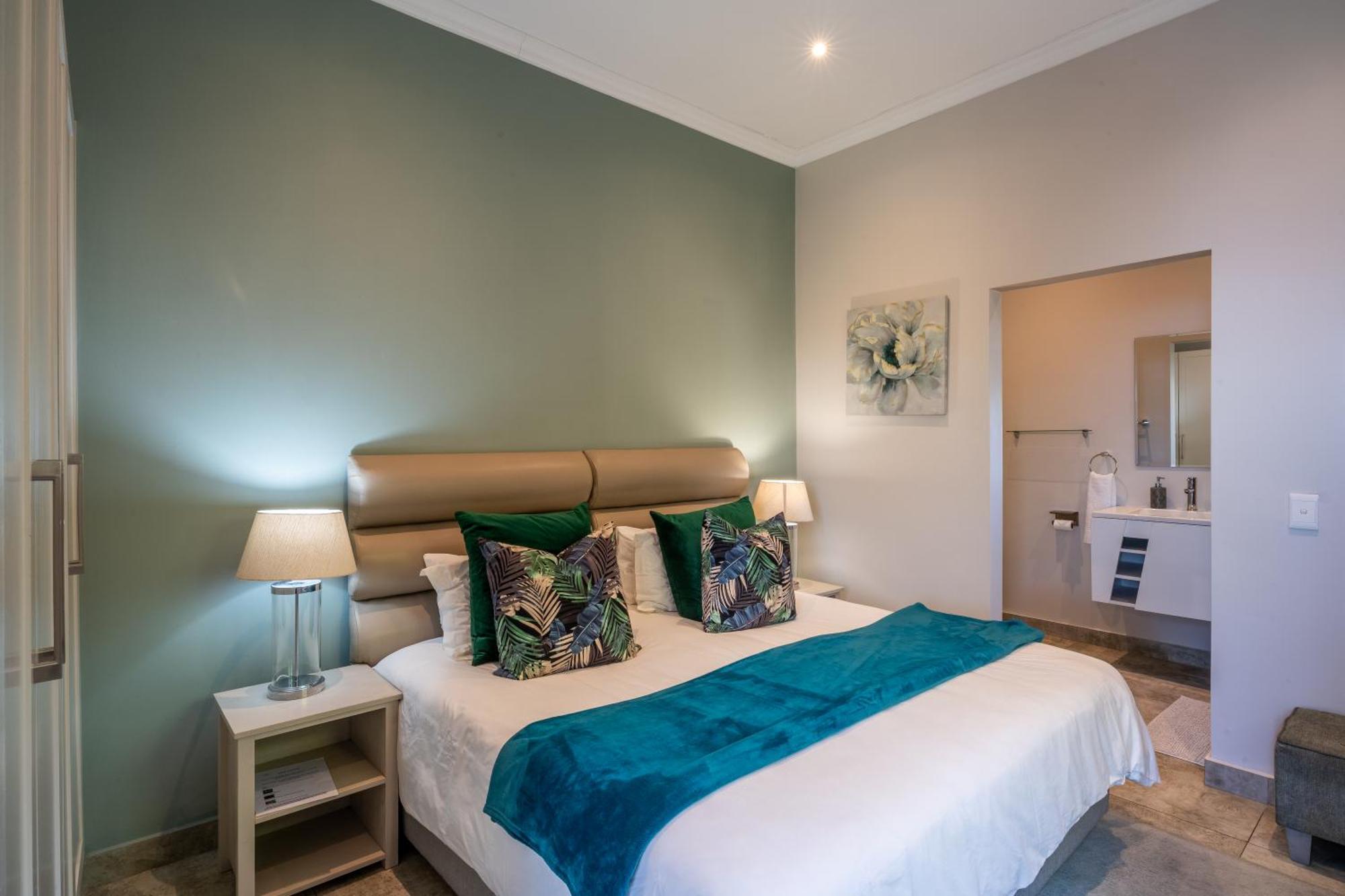 Seashore 2 Bedroom Luxury Unit - Breakwaters Haven Knysna Extérieur photo
